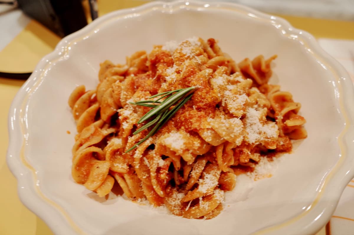 Via Pasteria